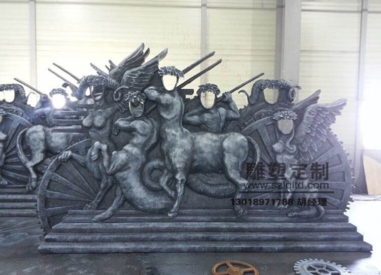 蓝天雀羽雕塑 (574).jpg