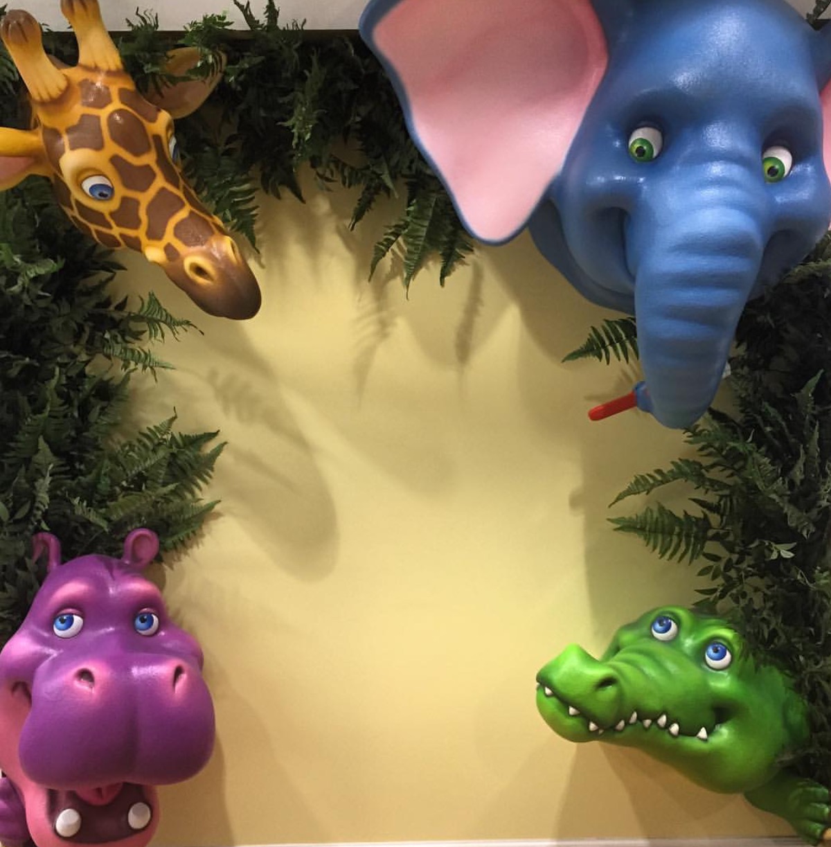 泡沫华体会网页版页面登录卡通动物